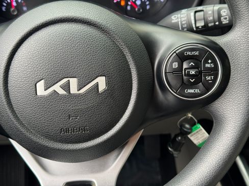 Used 2022 Kia Soul LX FWD image 20