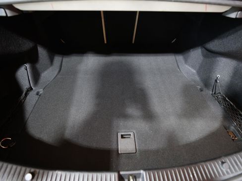 Used 2015 Mercedes-Benz C 300 4MATIC Sedan image 26