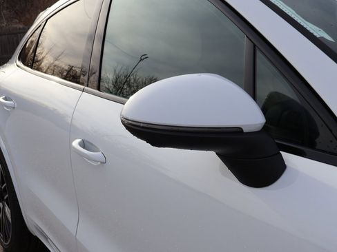 New 2026 Porsche Cayenne Coupe image 15