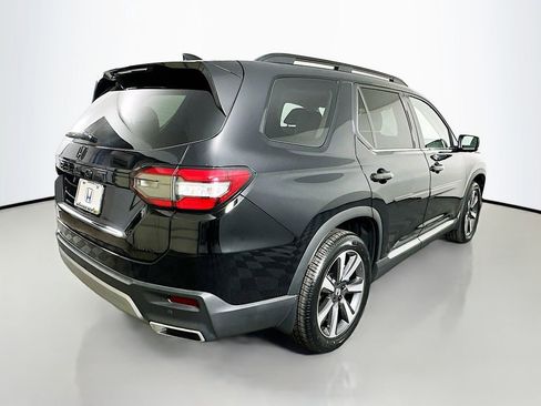 Certified 2024 Honda Pilot Elite image 5