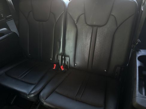 Used 2022 Kia Sorento S FWD image 20