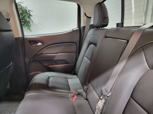 Used 2021 Chevrolet Colorado Z71 w/ Z71 Midnight Edition AWD/4WD image 14