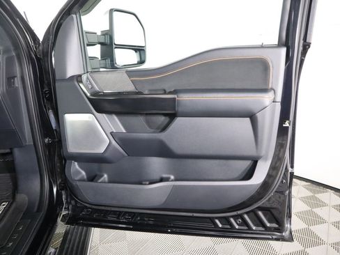 Used 2022 Ford F150 Platinum image 26
