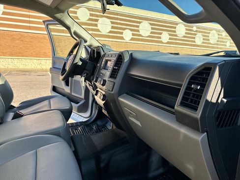 Used 2022 Ford F350 XL w/ Power Equipment Group image 30