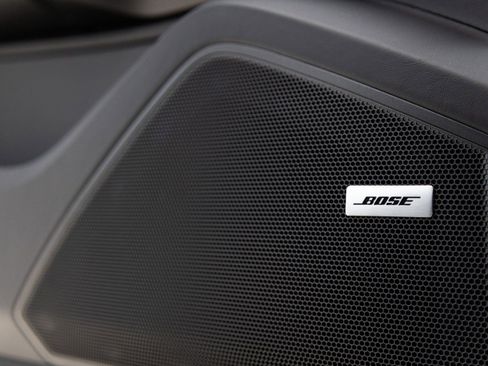 Used 2026 Porsche Cayenne image 21