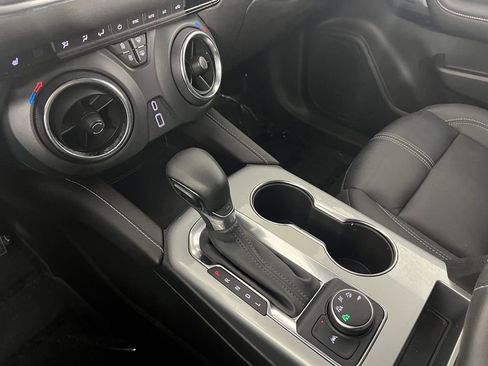 Used 2024 Chevrolet Blazer LT image 24