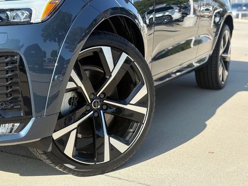 New 2026 Volvo XC60 B5 Ultra w/ Protection Package Premier image 10