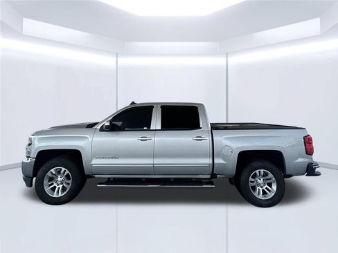 Used 2018 Chevrolet Silverado 1500 LT w/ All Star Edition RWD image 6