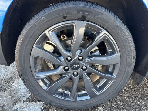 Used 2024 Chevrolet Equinox RS w/ LPO, Floor Liner Package AWD/4WD image 13