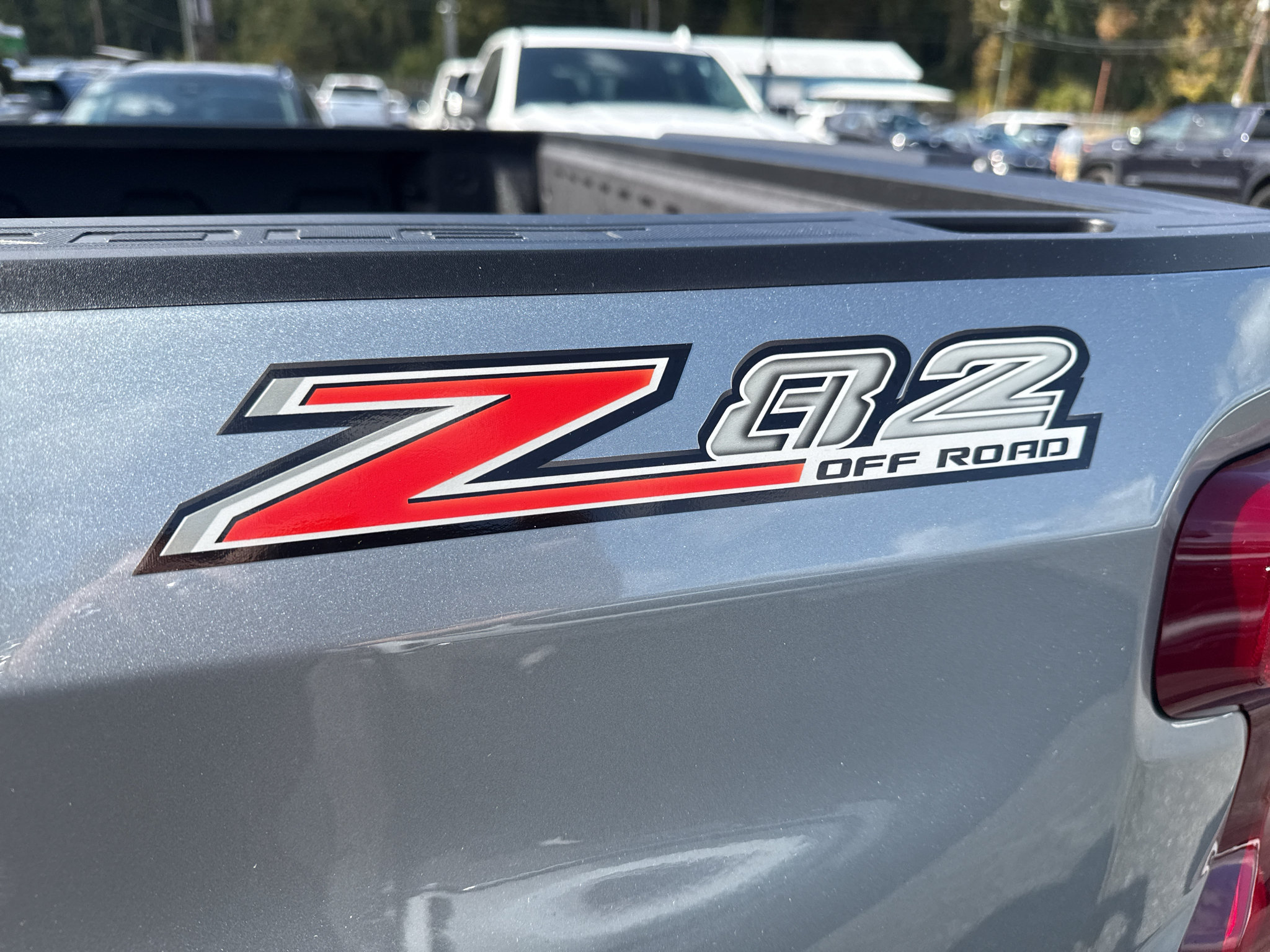 New 2026 Chevrolet Silverado 1500 RST w/ Z71 Off-Road Package AWD/4WD image 8