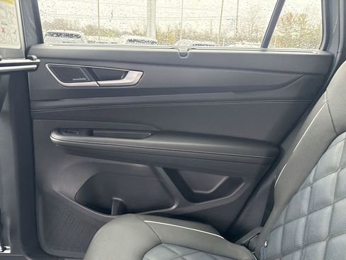 New 2026 Volkswagen Atlas Cross Sport SEL Premium R-Line image 28