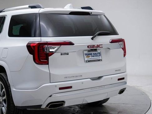 Used 2023 GMC Acadia Denali w/ Denali Ultimate Package image 4