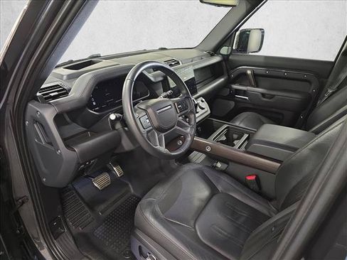 Certified 2024 Land Rover Defender 130 X AWD/4WD image 17