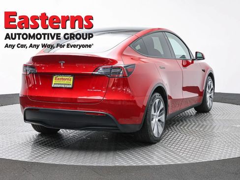 Used 2021 Tesla Model Y Long Range AWD/4WD image 5
