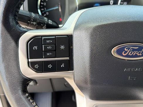 Certified 2024 Ford Expedition Max XLT RWD image 17