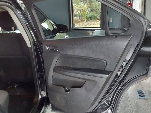 Used 2013 Chevrolet Equinox LS image 16