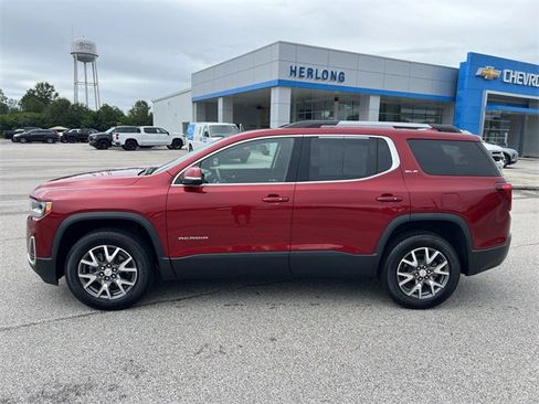 Used 2023 GMC Acadia SLE w/ Driver Convenience Package image 5