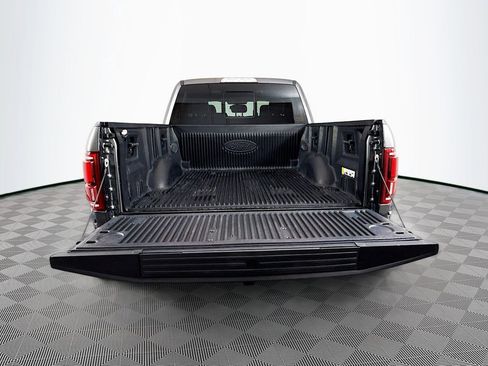 Used 2019 Ford F150 Raptor w/ Equipment Group 802A Luxury AWD/4WD image 28