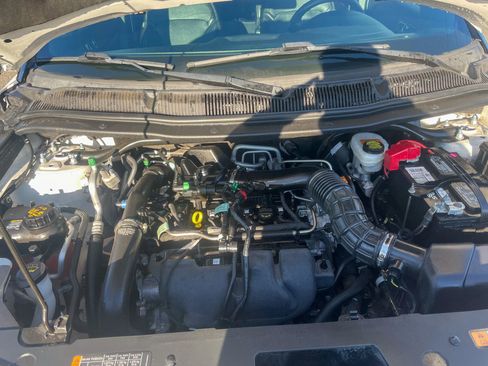 Used 2018 Ford Explorer Limited AWD/4WD image 43