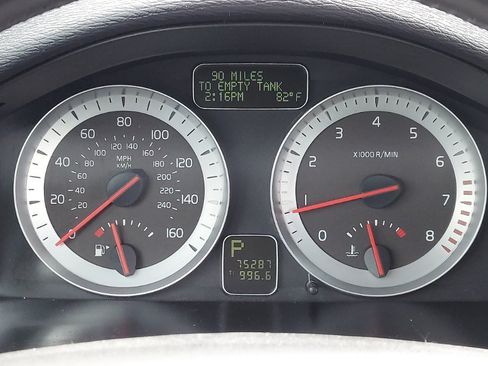 Used 2012 Volvo C70 T5 w/ Climate Pkg FWD image 15