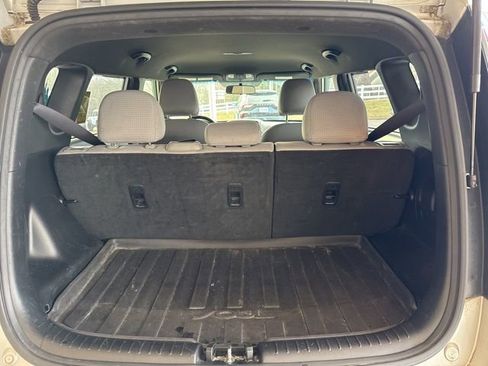 Used 2017 Kia Soul w/ Convenience Package image 12