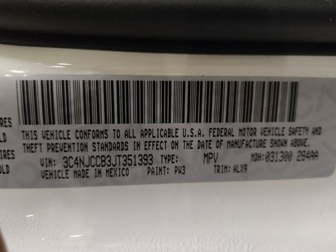 Used 2018 Jeep Compass Limited w/ Navigation Group image 33