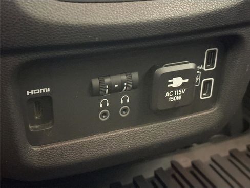 Used 2021 Honda Pilot Black Edition image 37