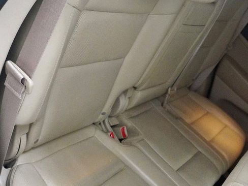 Used 2016 Jeep Grand Cherokee Limited w/ Luxury Group II image 8