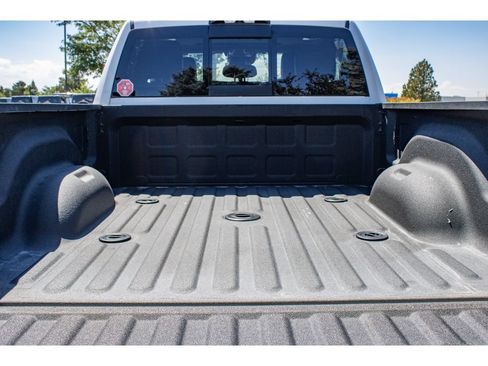 Used 2023 RAM 2500 Limited AWD/4WD image 12
