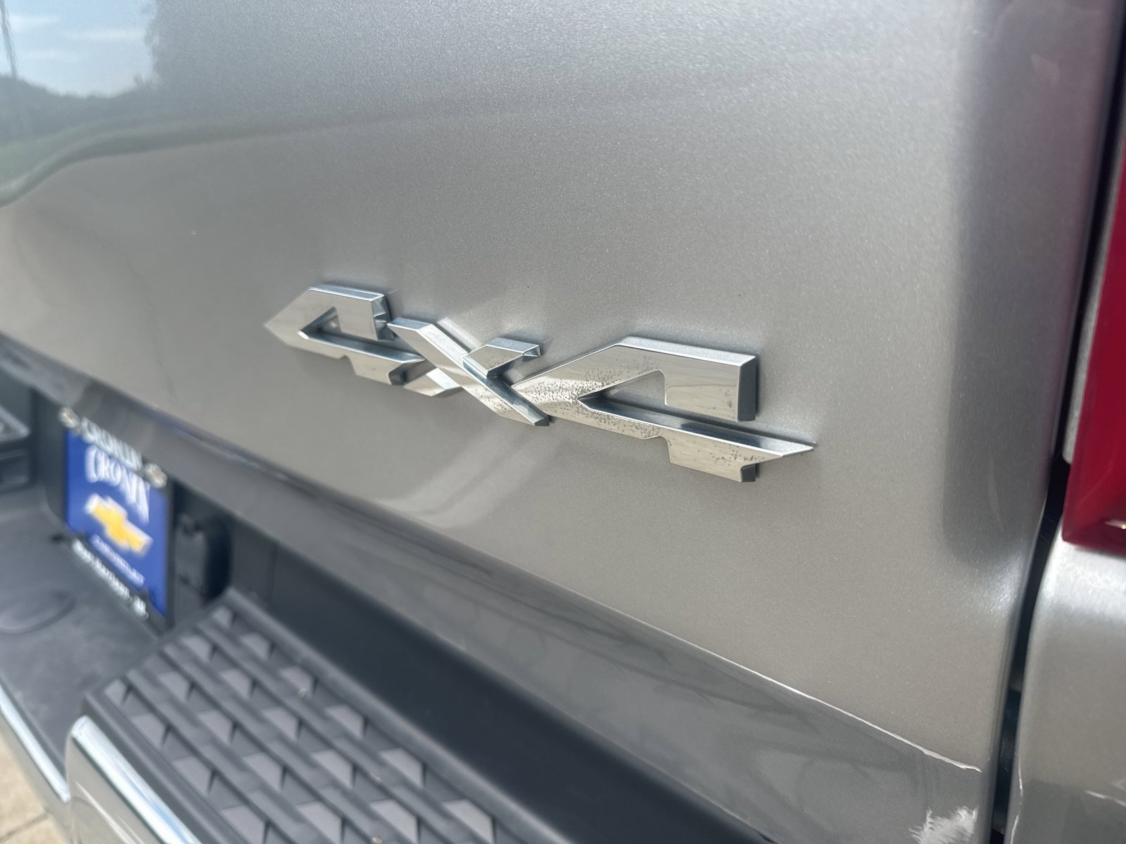 Used 2024 RAM 1500 Laramie AWD/4WD image 13