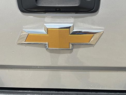 Used 2018 Chevrolet Silverado 1500 LT w/ Texas Edition RWD image 14