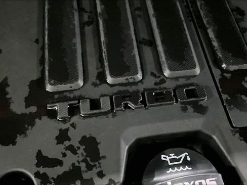 Used 2023 Chevrolet Silverado 1500 LT Trail Boss w/ LPO, Dark Essentials Package image 28