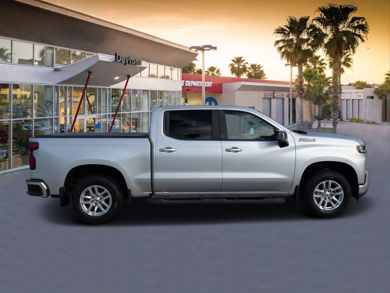 Used 2020 Chevrolet Silverado 1500 RST AWD/4WD image 2