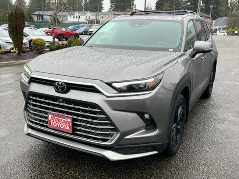 Certified 2025 Toyota Grand Highlander AWD Hybrid image 4