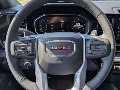 New 2026 GMC Sierra 1500 SLT w/ SLT Premium Plus Package AWD/4WD image 17