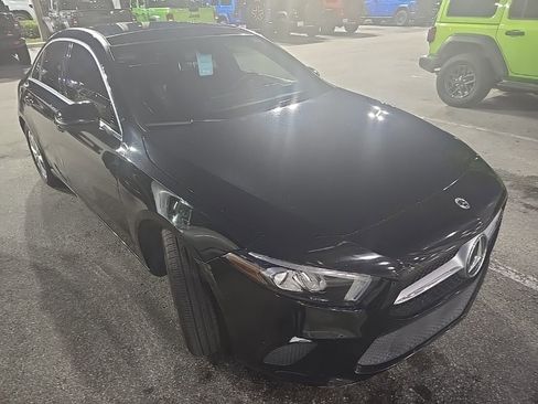 Used 2020 Mercedes-Benz A 220 image 2