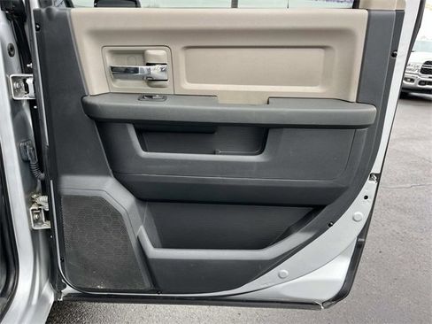 Used 2012 RAM 1500 Big Horn w/ Luxury Group image 25