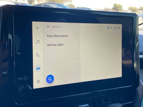 Used 2025 Toyota Corolla LE image 18