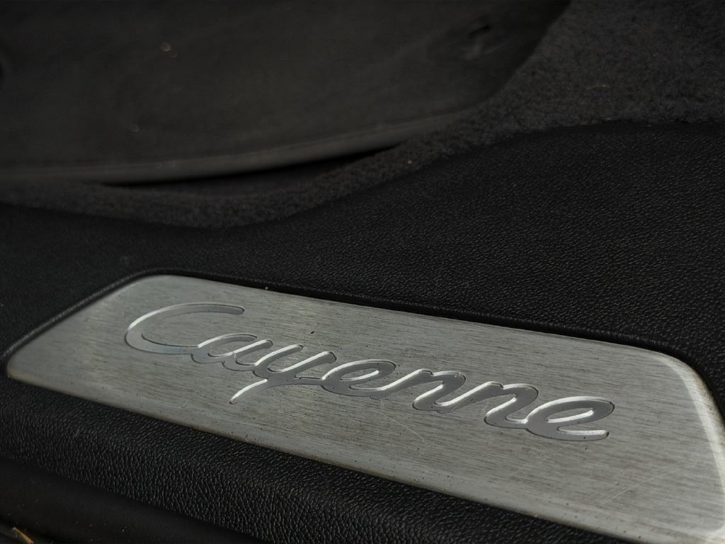 Used 2019 Porsche Cayenne Turbo AWD/4WD image 29