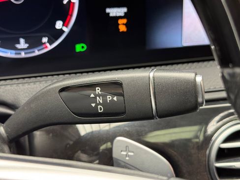Used 2020 Mercedes-Benz S 560 4MATIC Sedan image 20
