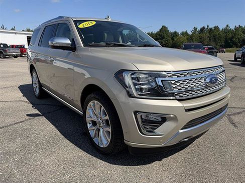 Used 2018 Ford Expedition Platinum AWD/4WD image 5