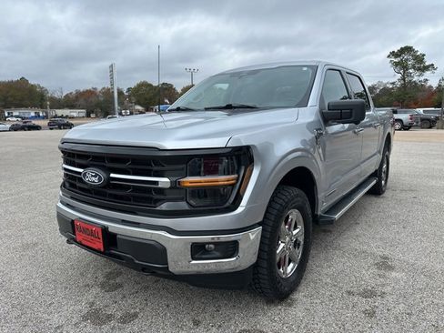 Used 2024 Ford F150 XLT w/ Mobile Office Package image 3