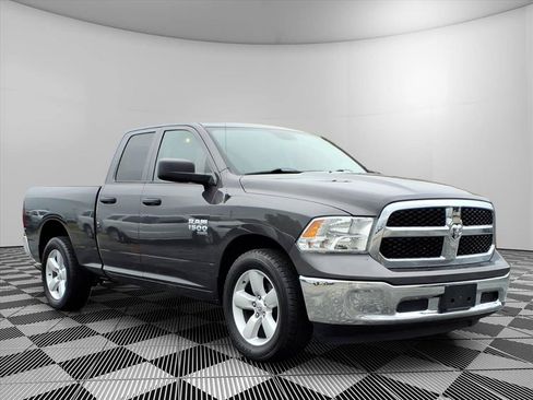 Used 2024 RAM 1500 Classic SLT AWD/4WD image 1