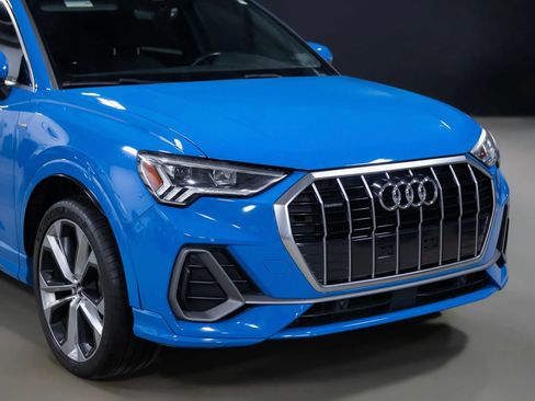 Used 2020 Audi Q3 2.0T Premium Plus w/ Premium Plus Package image 2