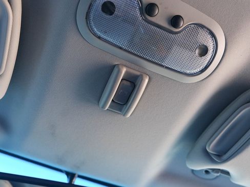 Used 2009 HUMMER H3T Alpha image 35