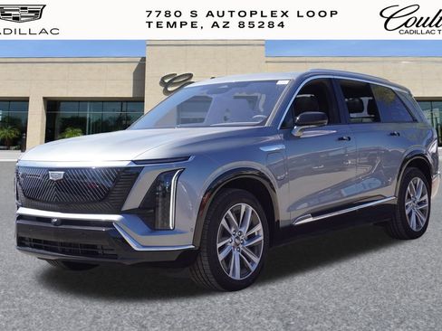 New 2026 Cadillac Vistiq Luxury AWD/4WD image 5