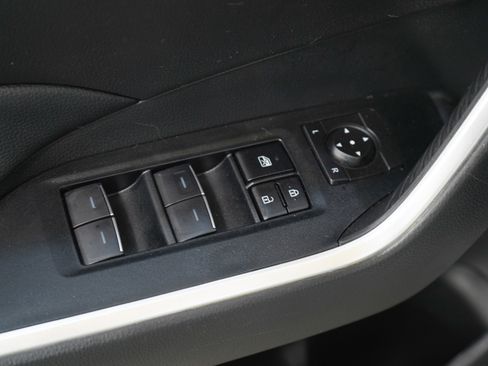 Used 2024 Toyota RAV4 XLE AWD/4WD image 21