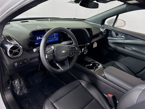 New 2026 Chevrolet Blazer EV LT image 4