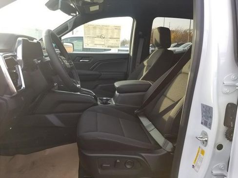 New 2026 GMC Canyon Elevation w/ Convenience Package image 7