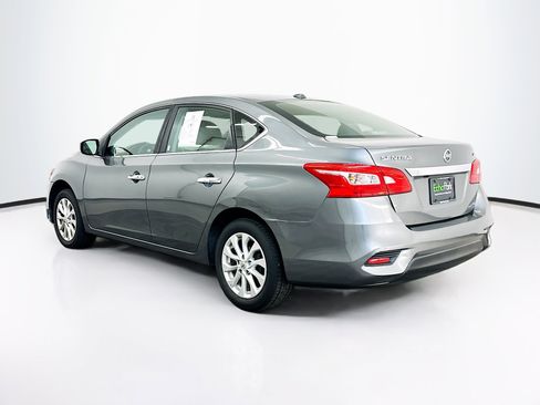 Used 2019 Nissan Sentra SV FWD image 5